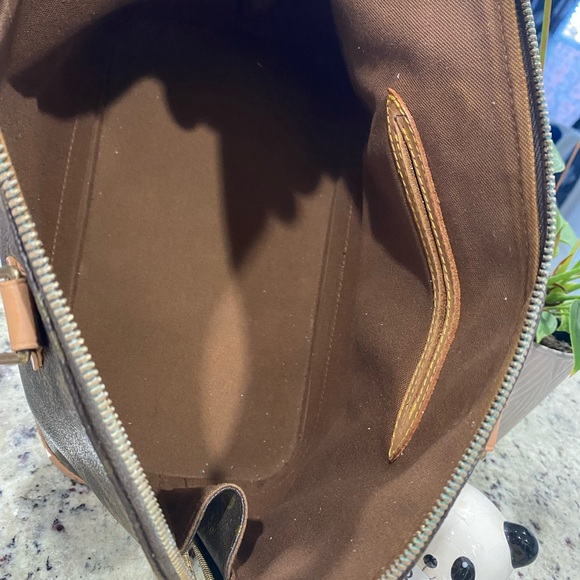 Louis Vuitton Alma SOLD - Picture 6 of 15
